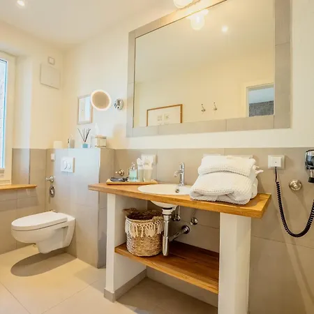 Schlossberg Residences - Betthupferl - Self Check-in Design Aschaffenburg *