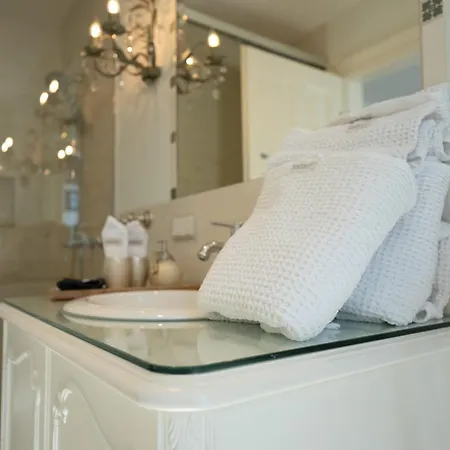Schlossberg Residences - Betthupferl - Self Check-in Design Aschaffenburg *