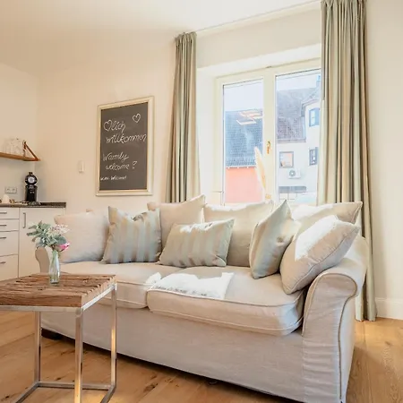 Schlossberg Residences - Betthupferl - Self Check-in Design Aschaffenburg