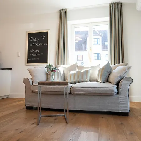 Schlossberg Residences - Betthupferl - Self Check-in Design Aschaffenburg *