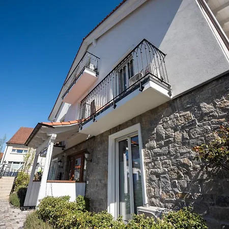 Schlossberg Residences - Betthupferl - Self Check-in Design Aschaffenburg *