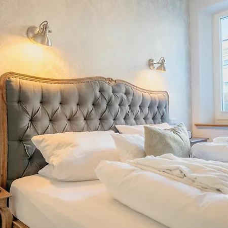 Schlossberg Residences - Betthupferl Design-apartments