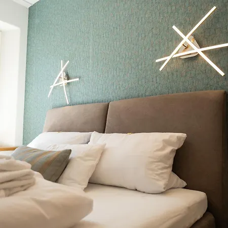 Apartment Schlossberg Residences - Betthupferl Design-apartments Goldbach (Bavaria)